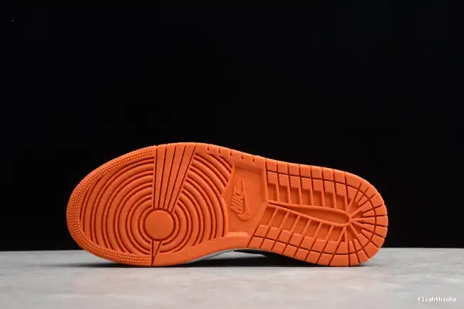 553558-128 Shattered Backboard Jordan 1 Low Air 0513